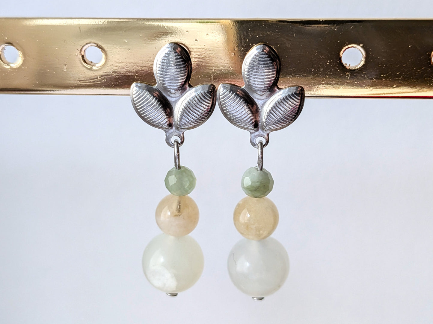 Boucles d'oreilles "feuille" jade de Chine et citrine